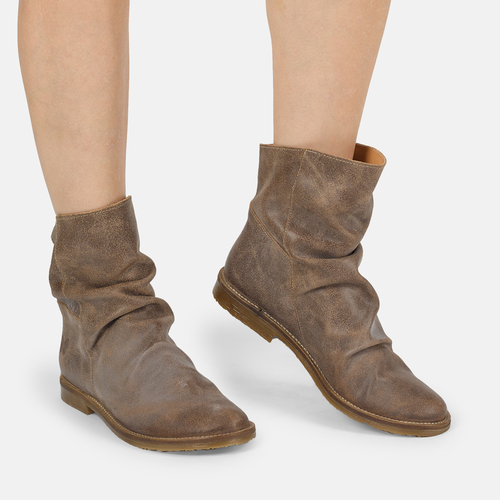 CLASH-8114-ZENIA-CAMEL - CLASH - 5601352643720