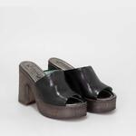 NAXOS-D381-ROCK-METAL-LYLAM-BLACK - NAXOS - 5604271182431